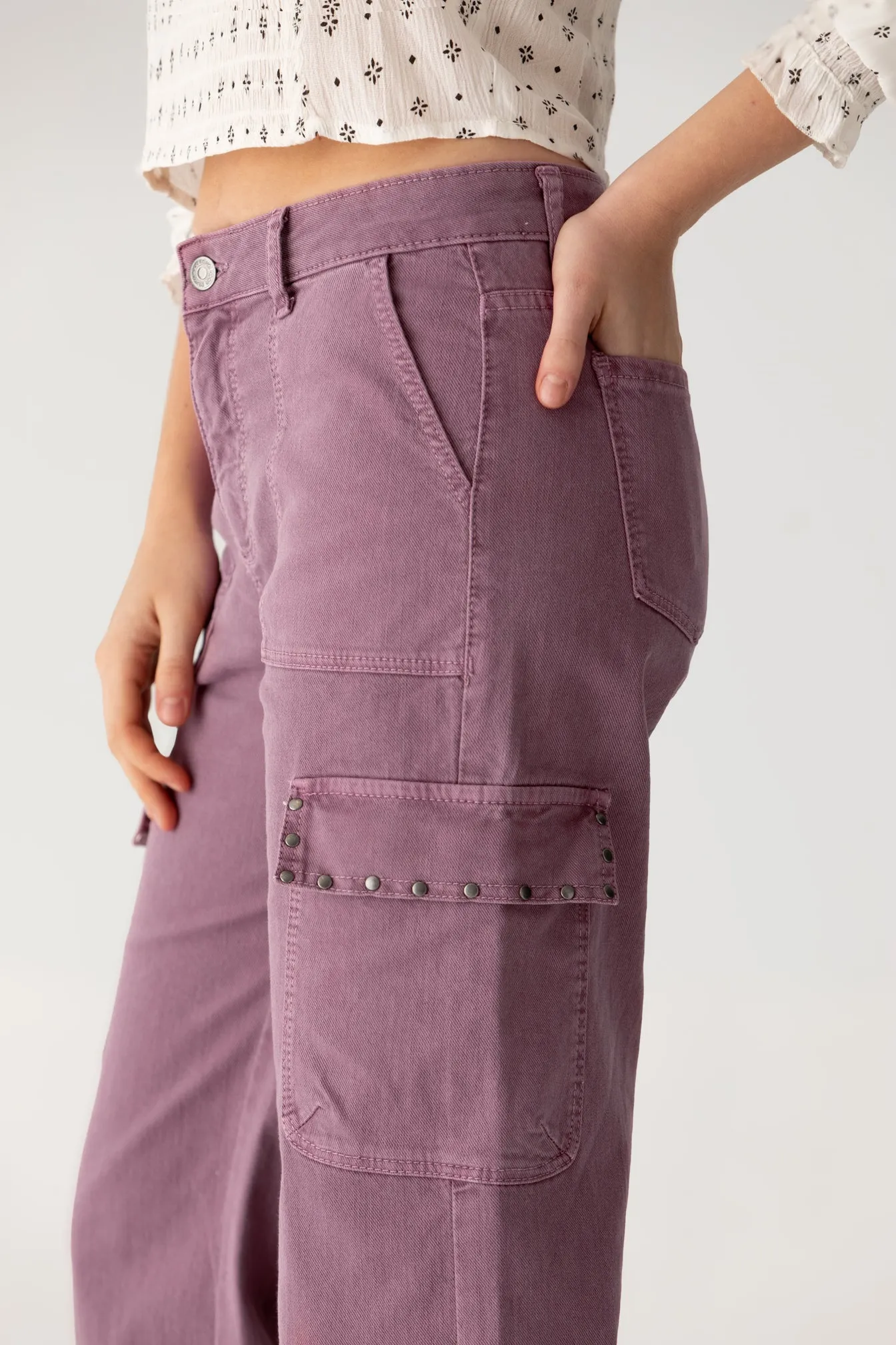 JEANS CULOTTE CARGO TACHAS