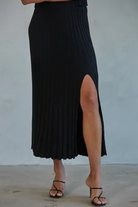 Knit Sweater Ribbed Midi Skirt Knit Sweater Ribbed Midi Skirt