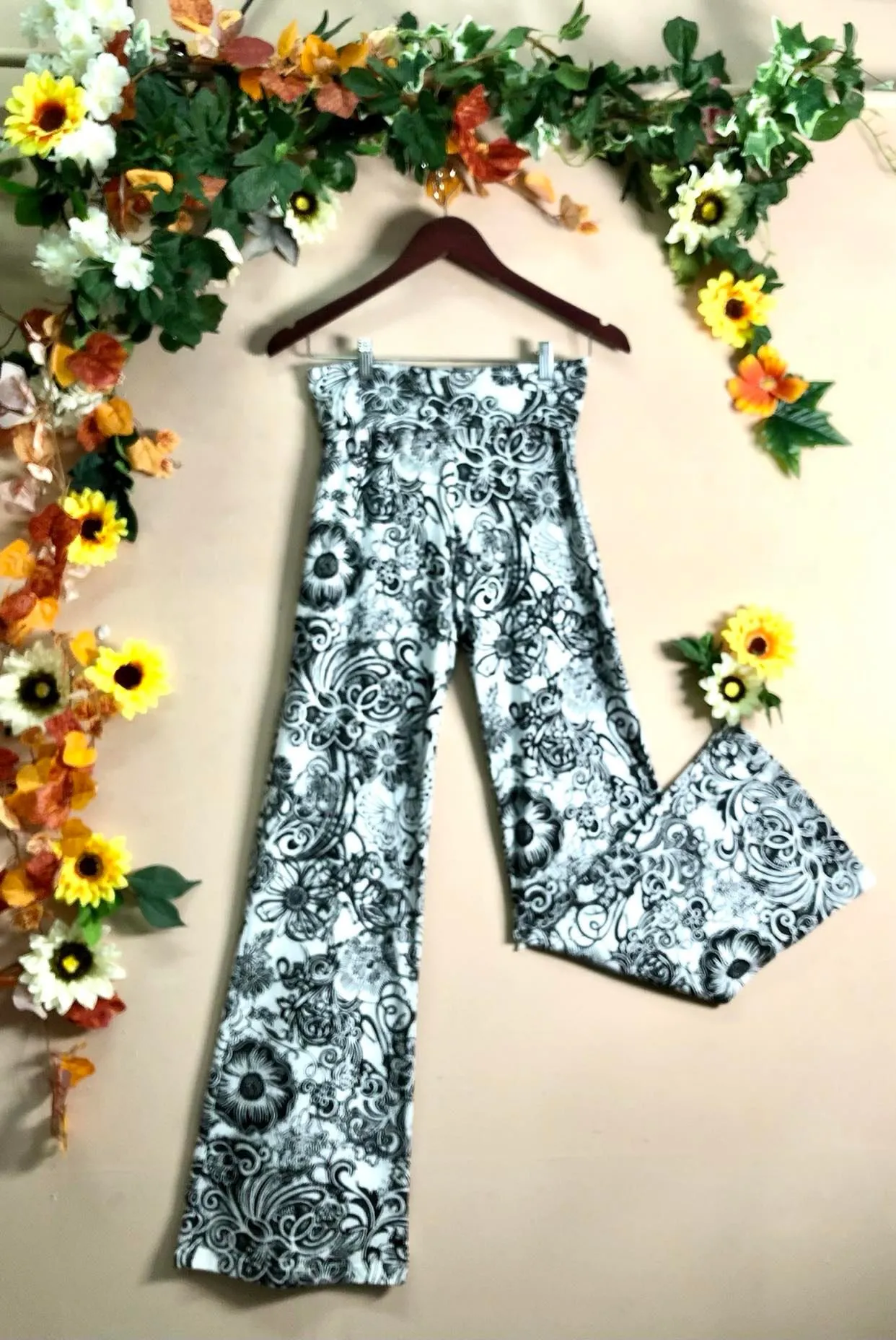 Nude Leisure Pants SMALL