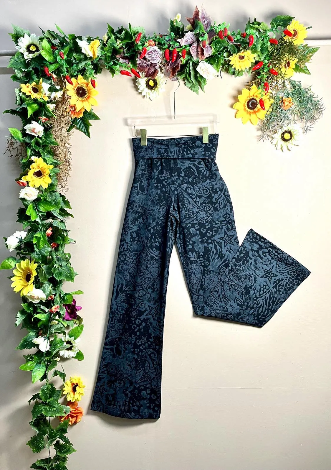 Nude Leisure Pants SMALL