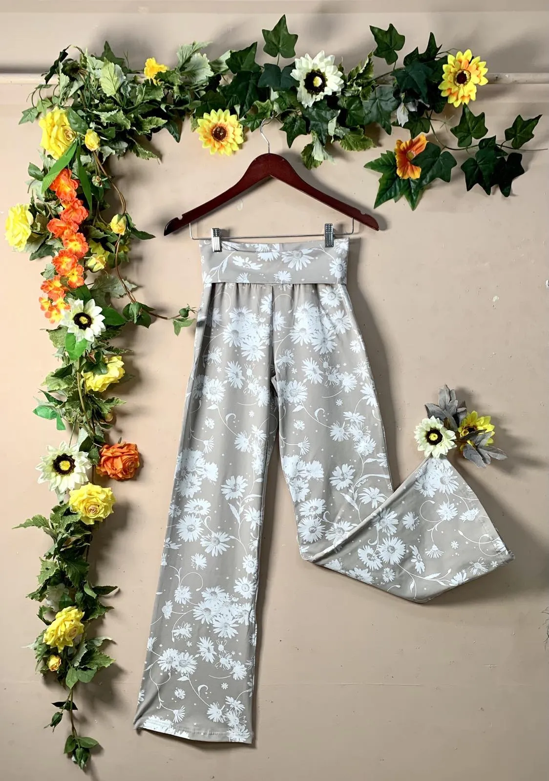 Nude Leisure Pants SMALL