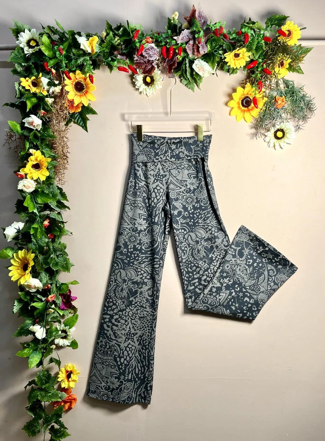 Nude Leisure Pants SMALL