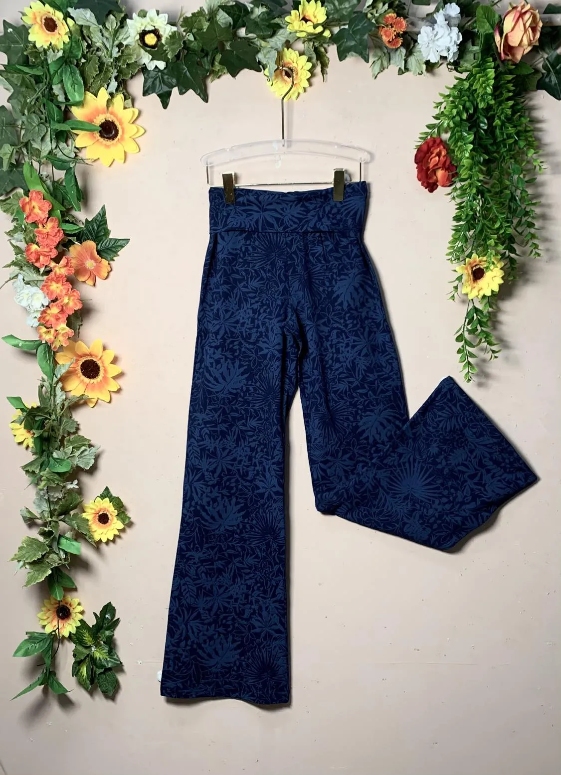 Nude Leisure Pants SMALL