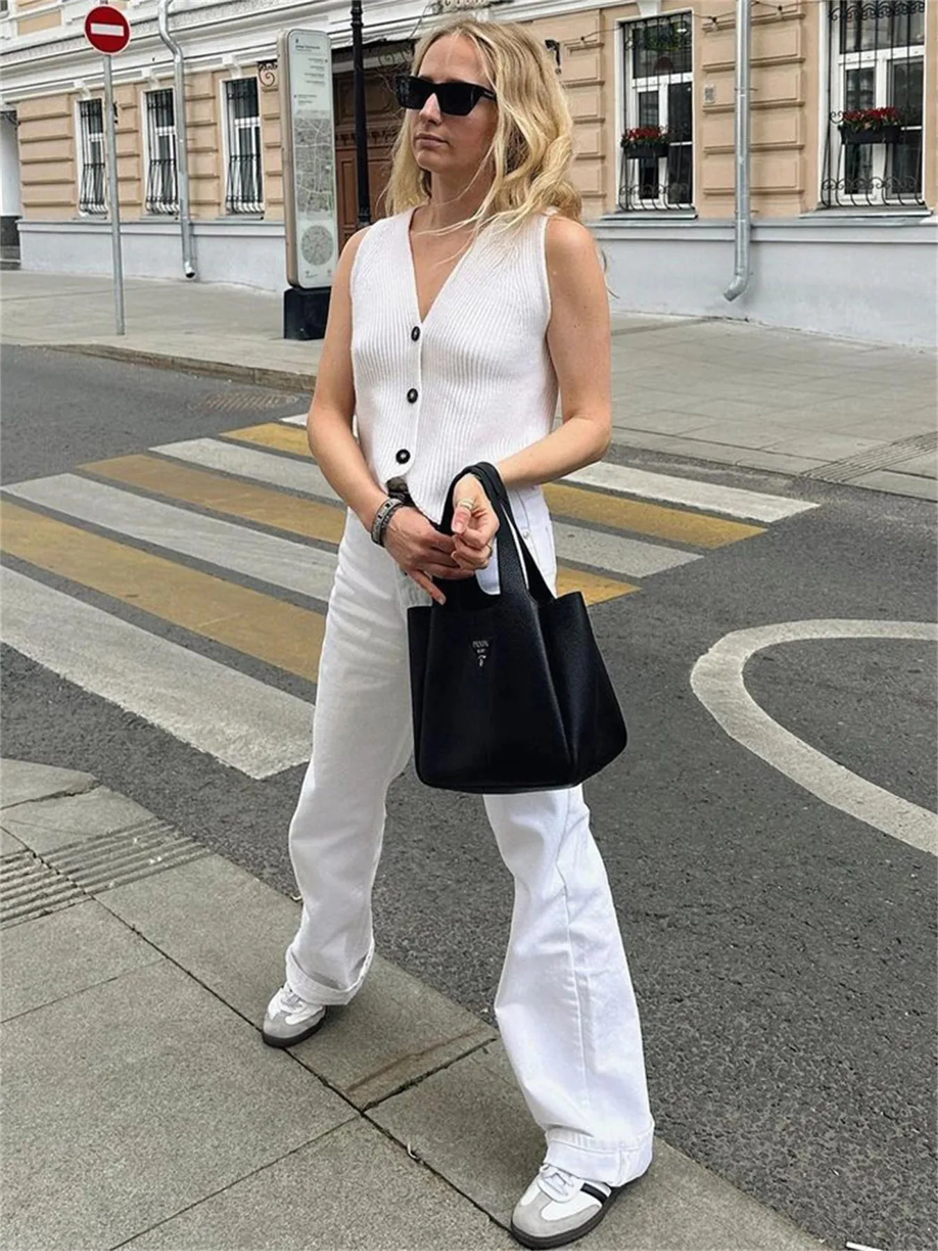 Ribbed Solid Sleeveless Knit Vest Sweater