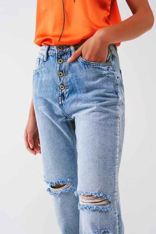 Sraight-Leg Jeans With Exposed Buttons And Ripped Knees